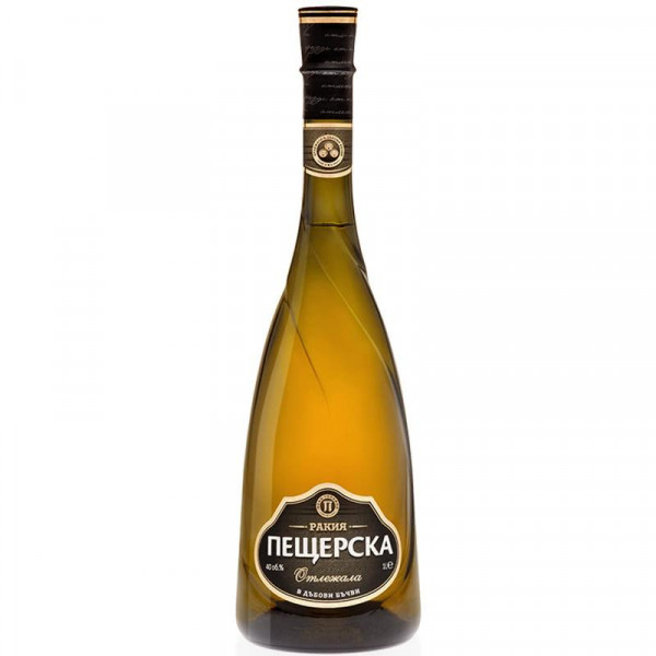 PESHTERSKA Trauben Schnaps gereift, 700 ml, 40% vol., traditioneller bulgarischer Rakia aus Rkatsiteli, Uni Blanc, Dimiat und Pamid Trauben, 6-12 Monate in Eichenfässern gereift, mit bernsteinfarbener Tönung, Vanille- und Traubenaromen, weichem Geschmack und langem Abgang, ideal als Aperitif oder Digestif, 600 kg Palette.