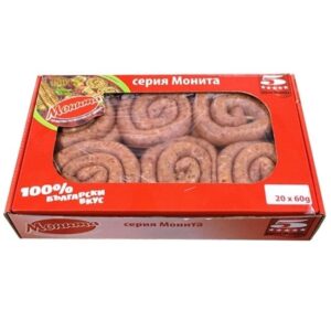 Karnache Monita – geräucherte Rohwurst in Verpackung.